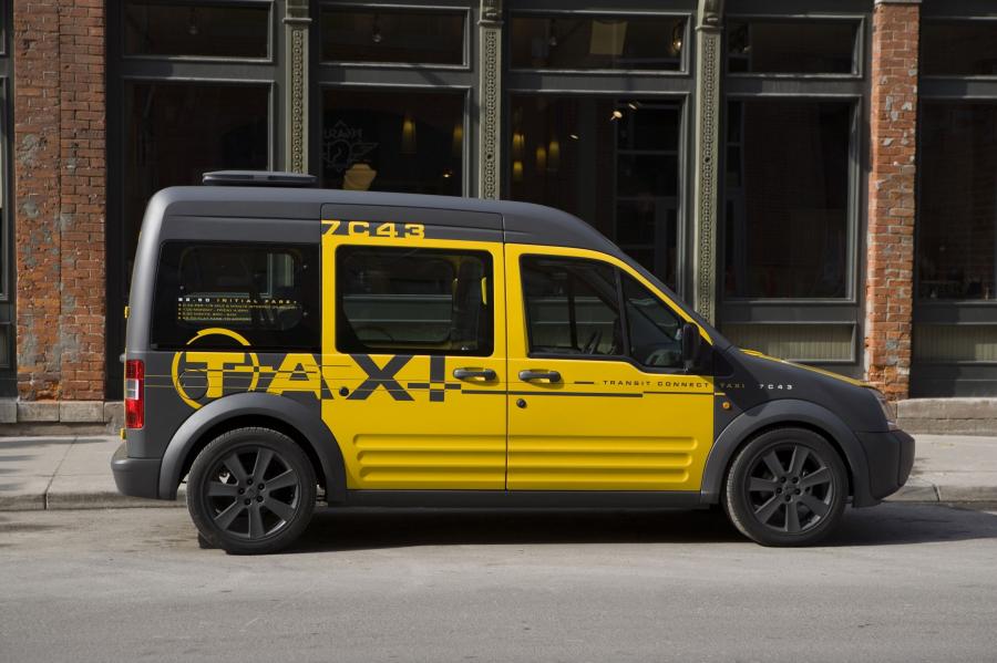  Ford Transit Connect Taxi Concept 2008 года  (фото 13 из 23)